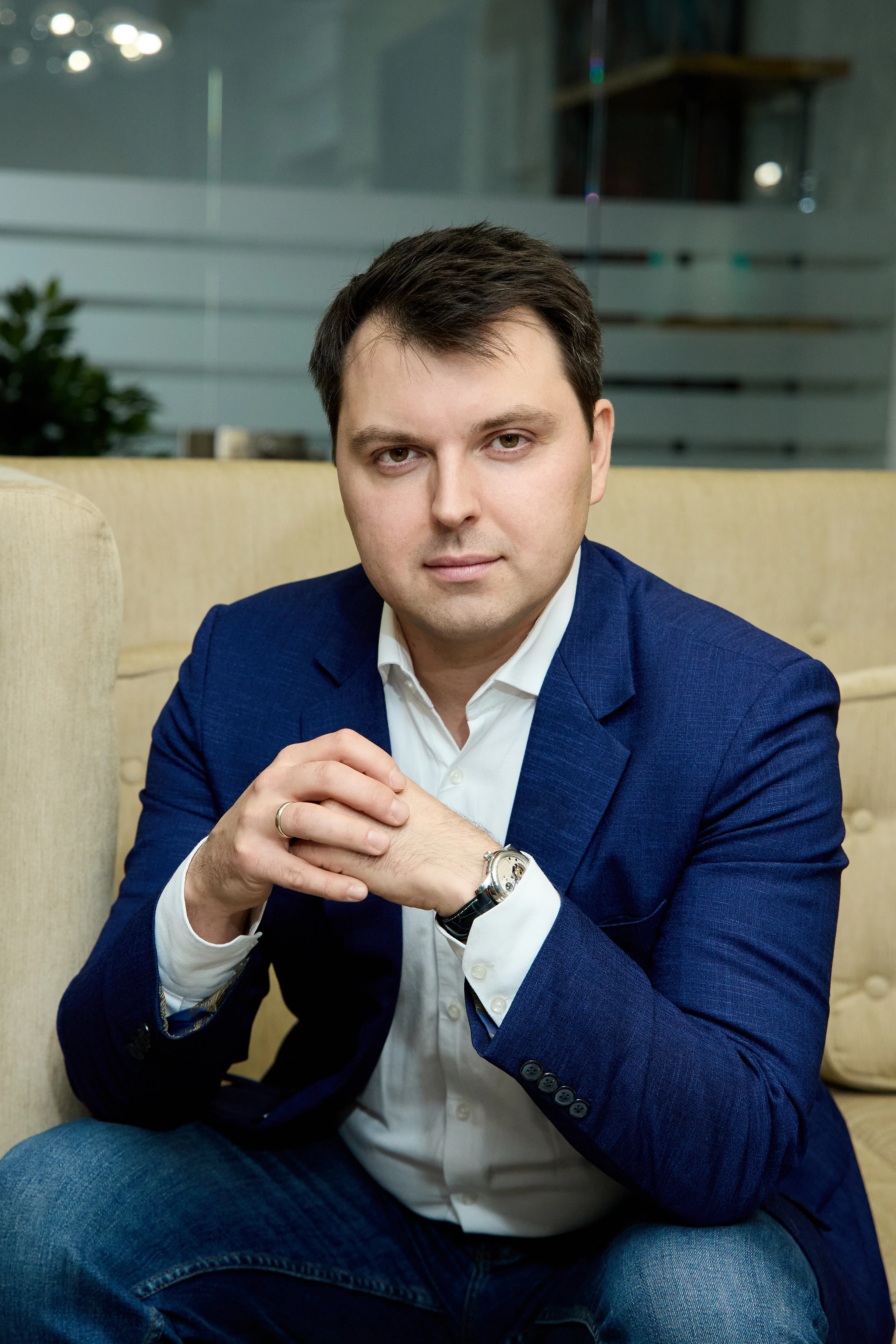 Деньги вернулись быстрее, чем люди и метры