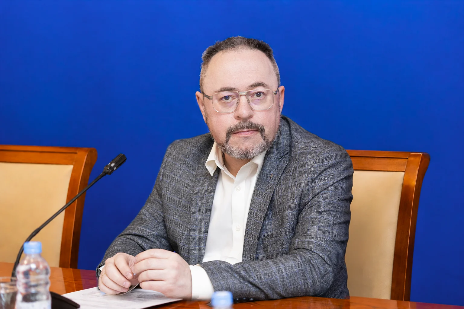 Антон Данилов-Данильян: «Цифровой контроль мигрантов и роботизация складов — скорейшие меры против кадрового голода» 