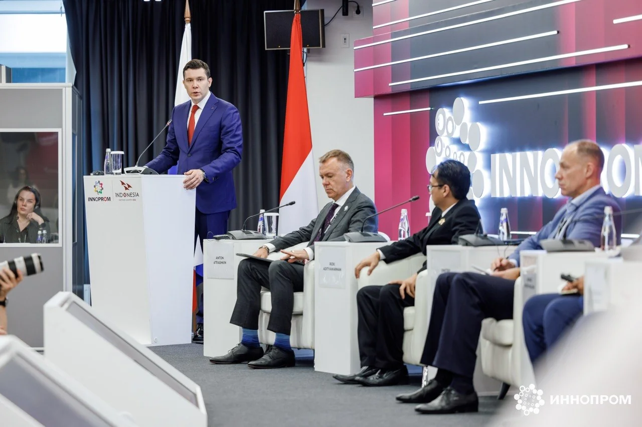 Дмитрий Титов на «Иннопроме» представил модель российско-индонезийского технологического развития 