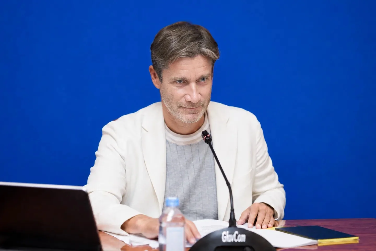Новый вызов для традиционной розницы: маркетплейсы становятся «интерфейсами повседневных услуг» 